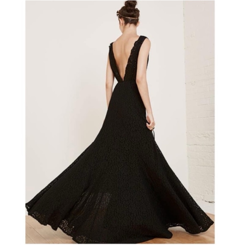 REFORMATION FRANCESCA BLACK LACE SLEEVELESS V-NECK SHEER BACK WRAP MAXI DRESS - Picture 11 of 11
